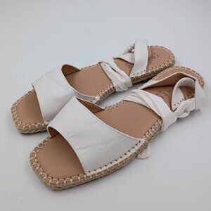 Journee Collection, Emelie, White, Women's Size 9.5